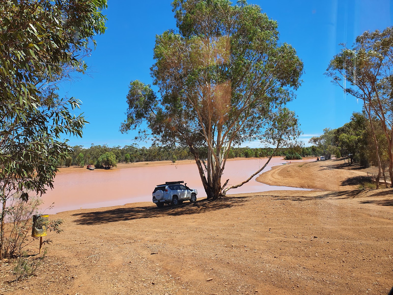 Lake Douglas Recreation Reserve 2