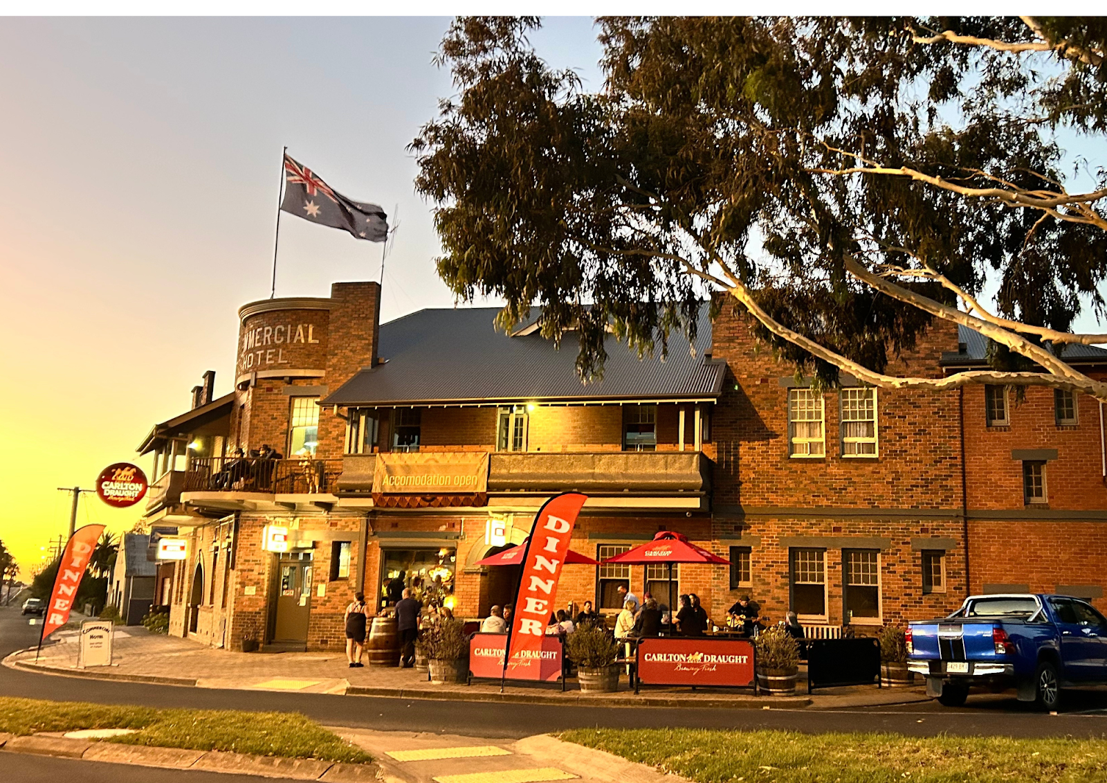 Commercial Hotel, Kaniva 1