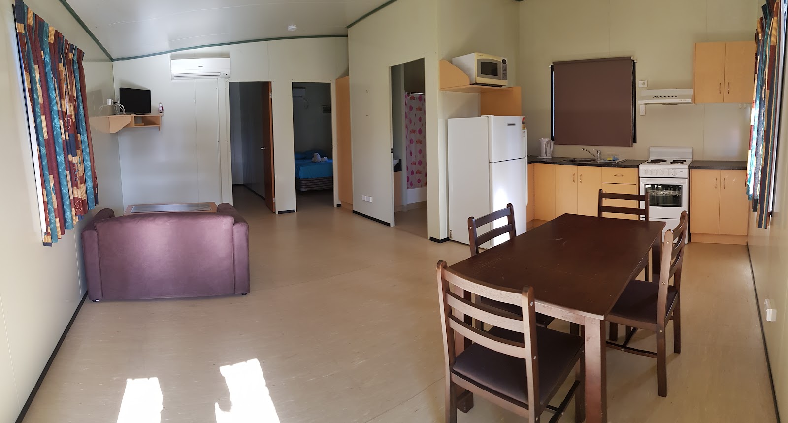 Aussie Gardens Caravan Park 8
