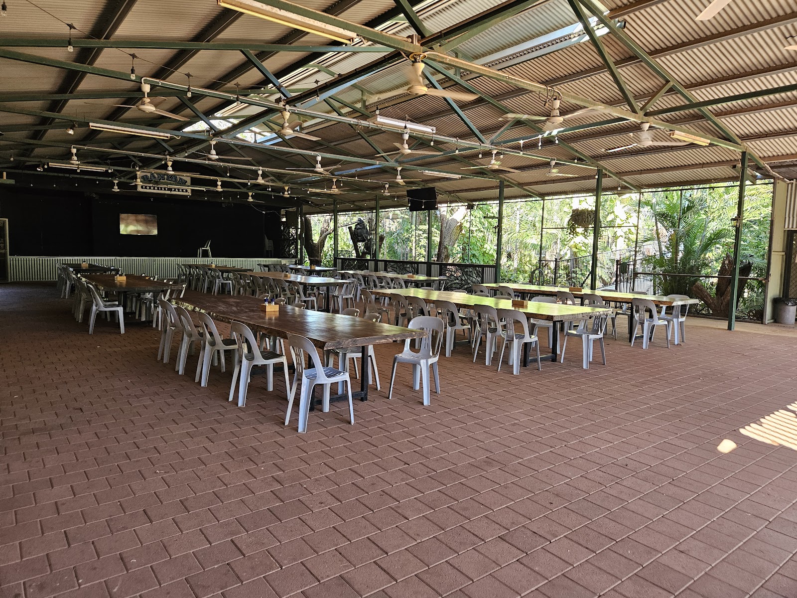 Banyan Farm Tourist Park 9