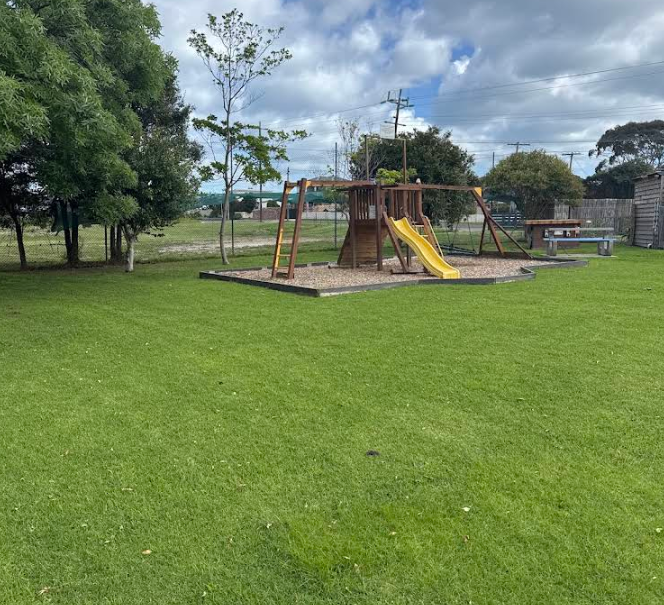 Capel Caravan Park 3