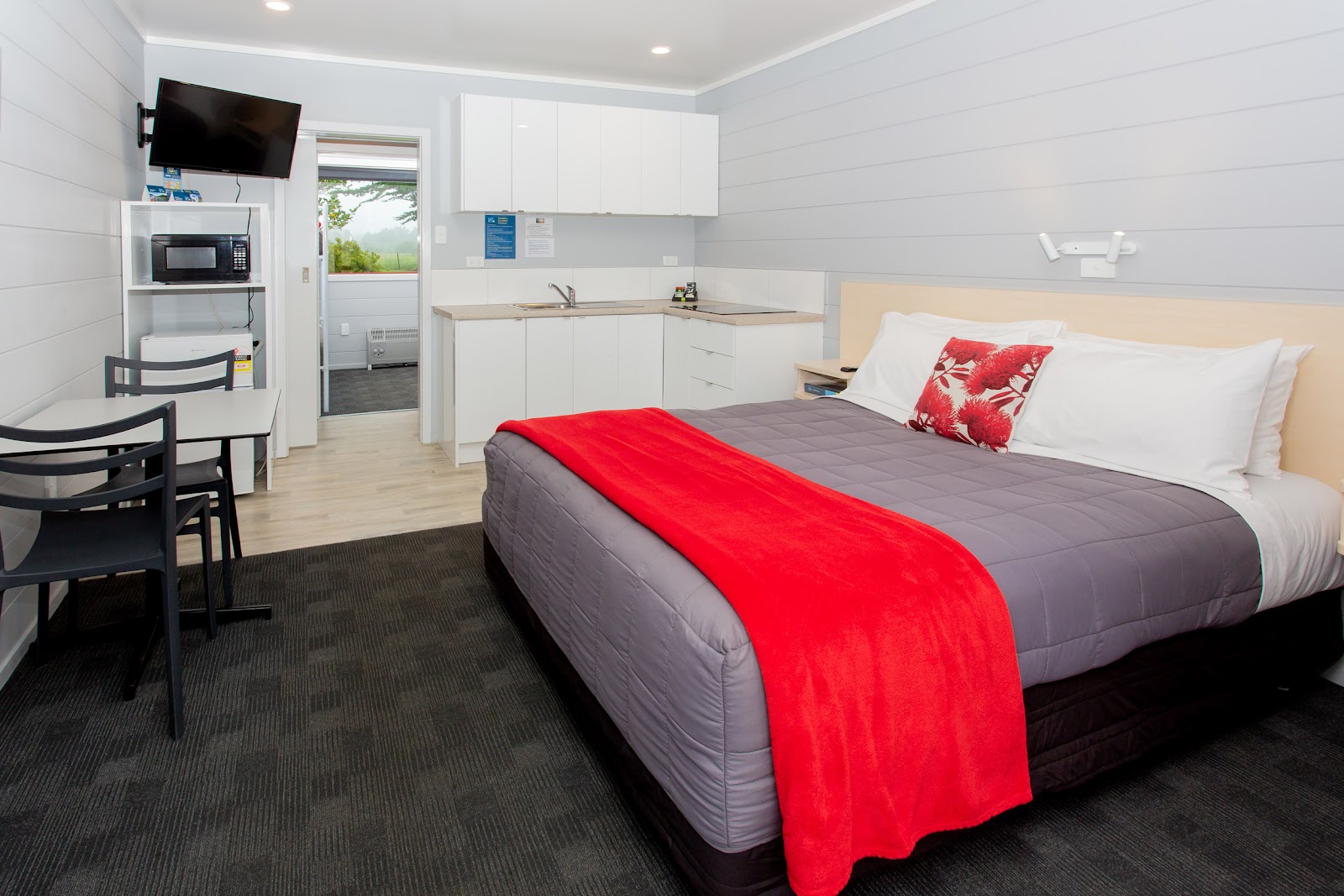 Carters Beach TOP 10 Holiday Park 5