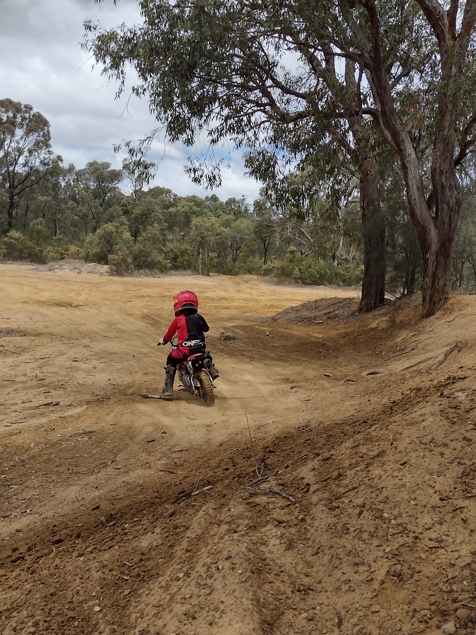 Cessnock Racecourse 8