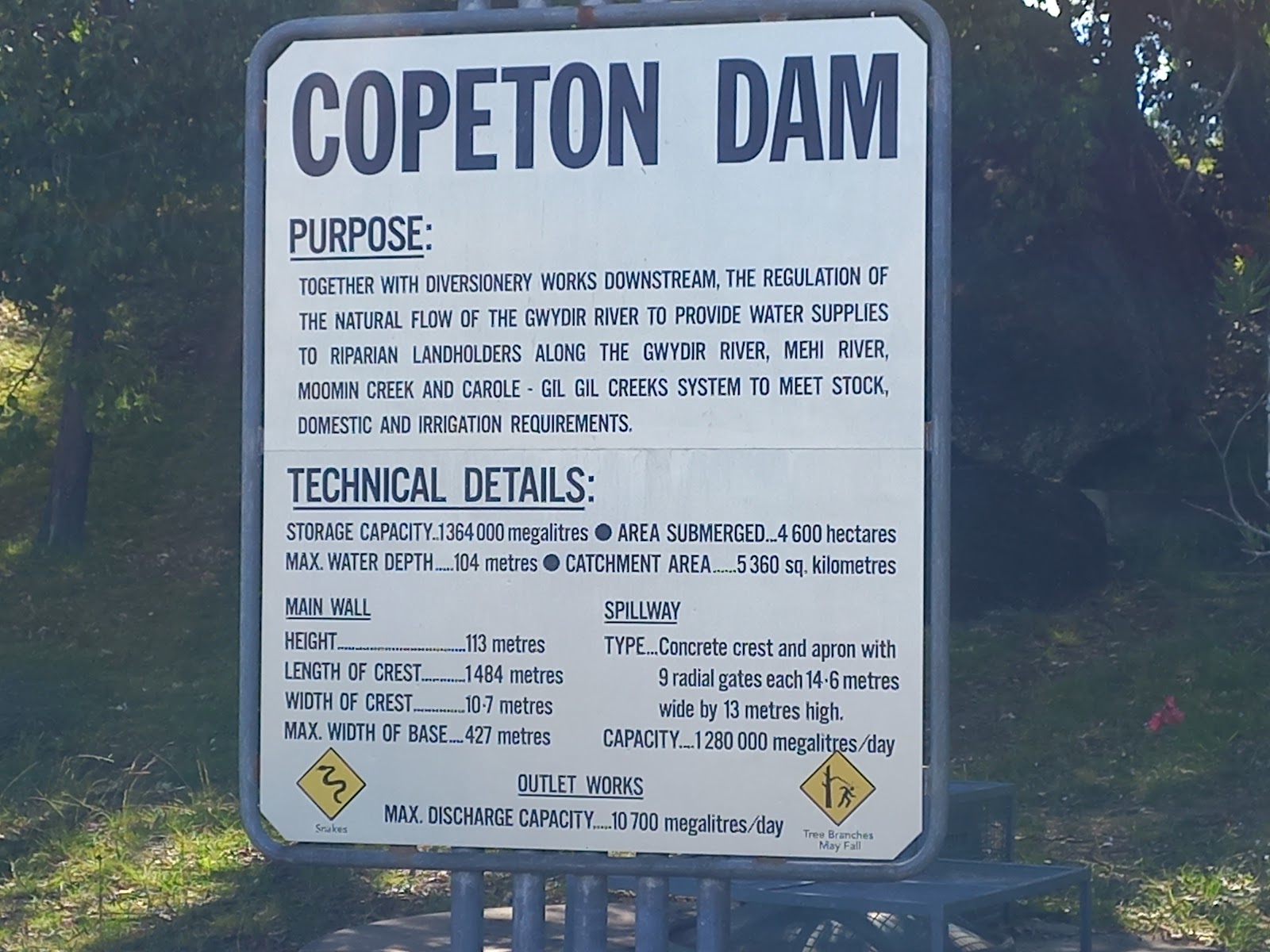 Copeton Dam Rd. Fee 7