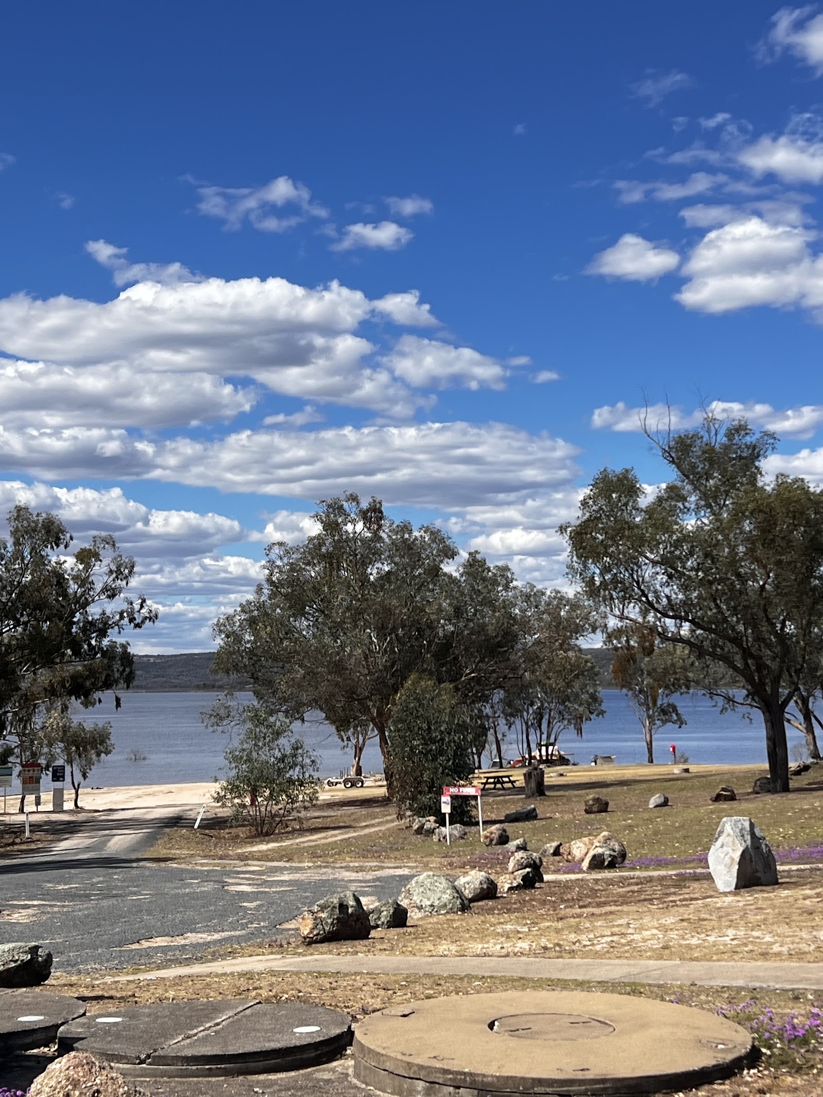 Copeton Dam Rd. Fee 8