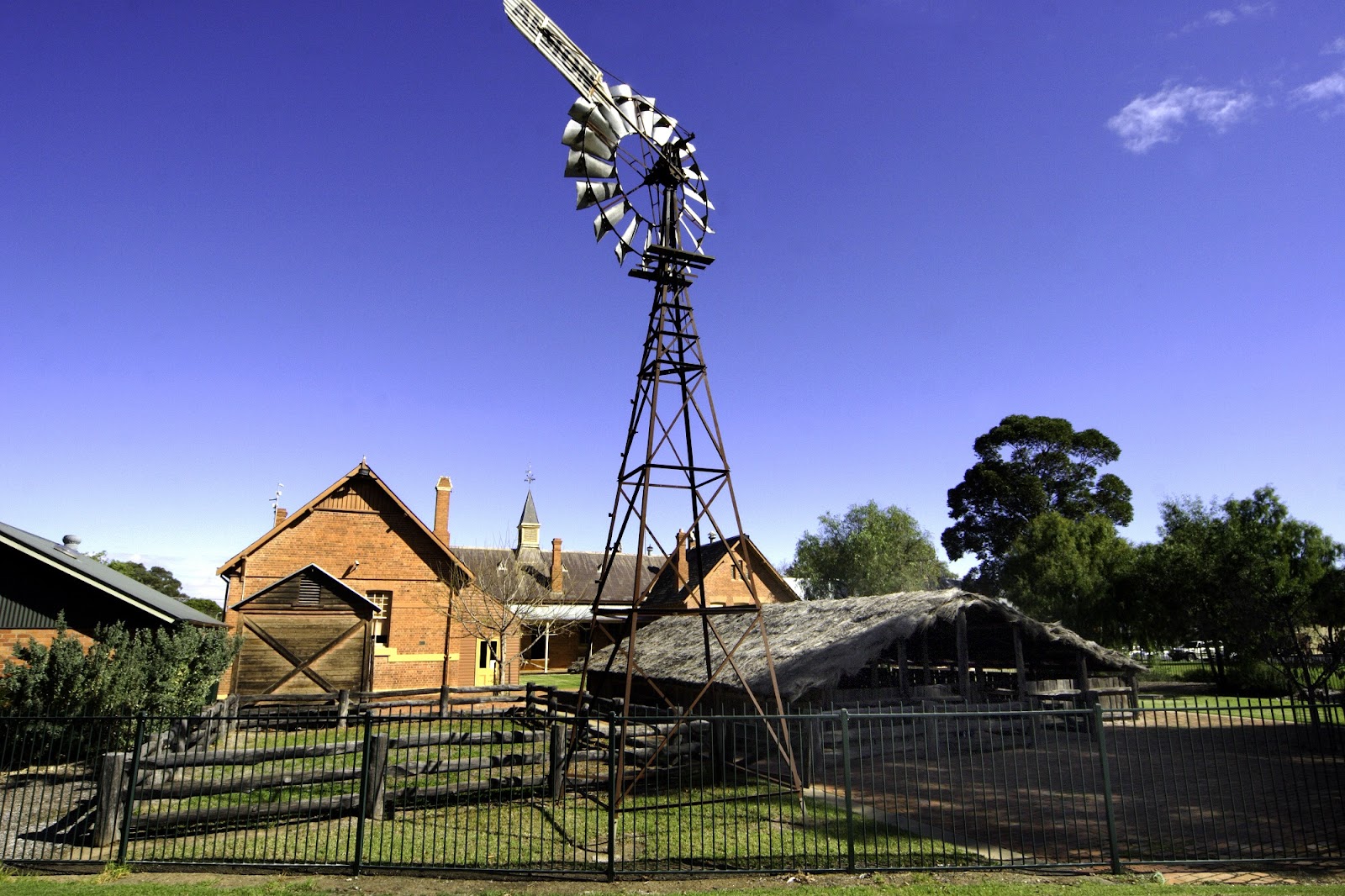 Deniliquin Visitors Centre 9