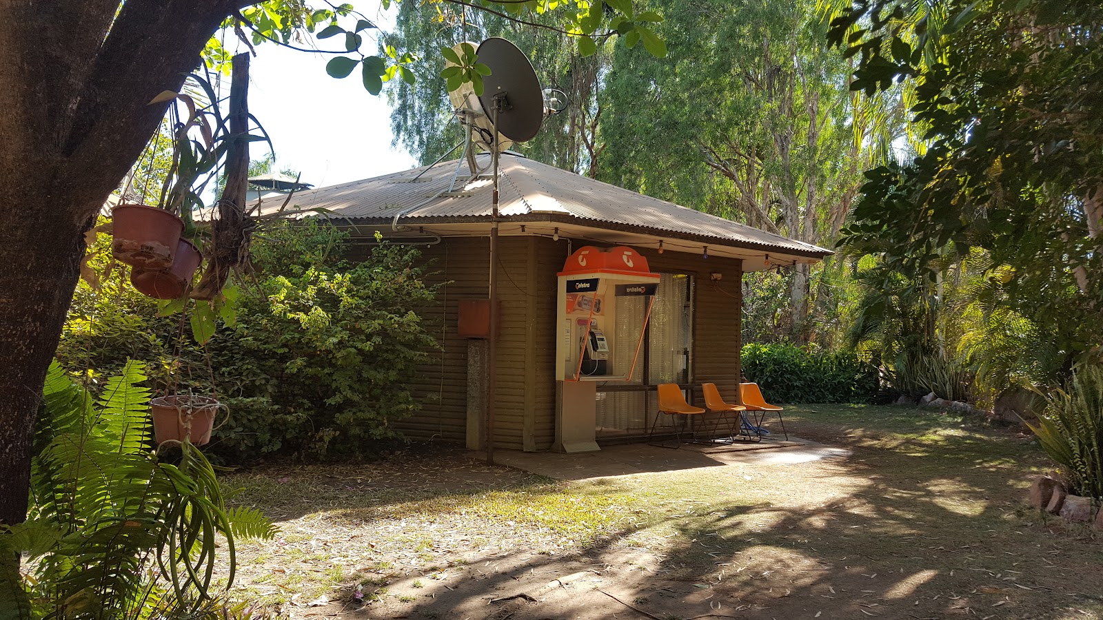 Douglas Daly Holiday Park 10