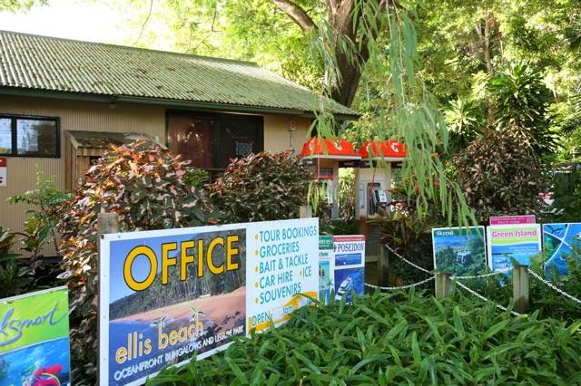 Ellis Beach Oceanfront Bungalows 6