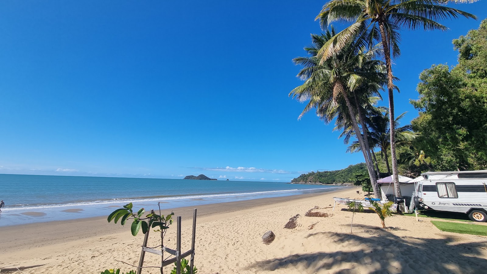 Ellis Beach Oceanfront Bungalows 8