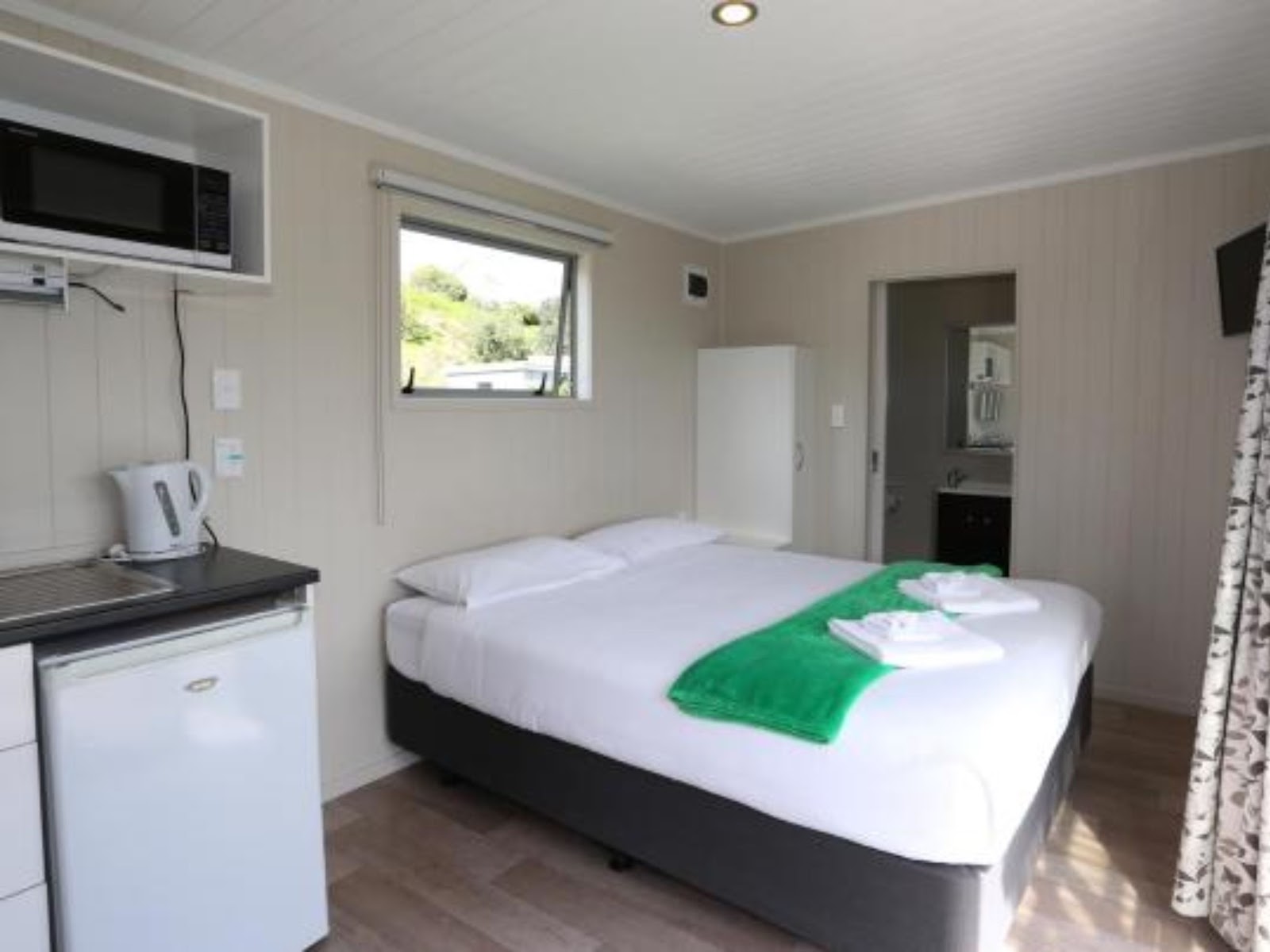 Fitzroy Beach Holiday Park 2