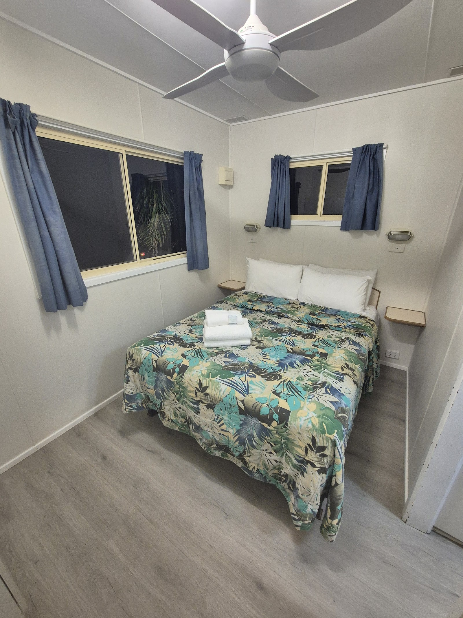 Flynns Beach Caravan Park 9