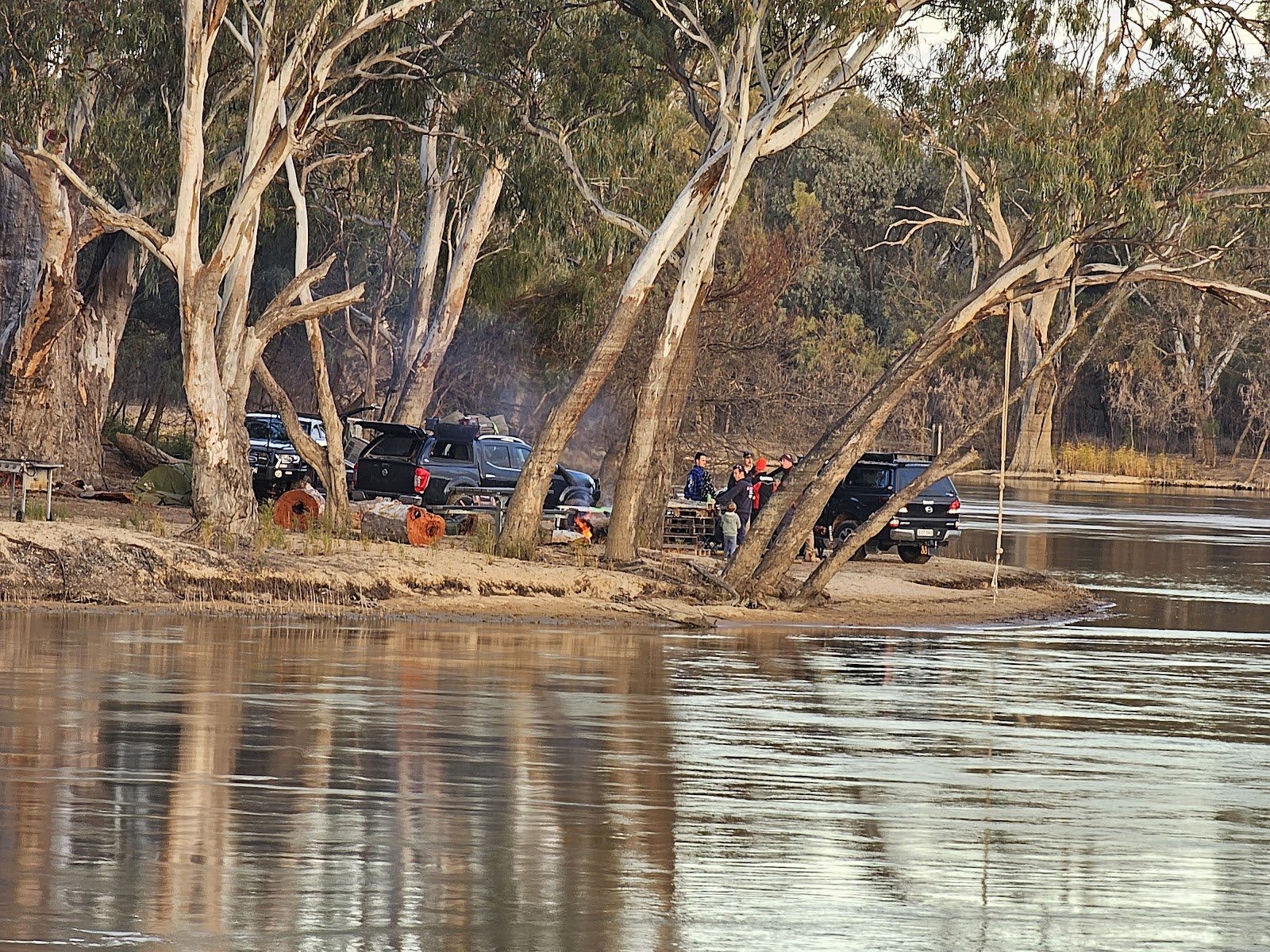 Free camp on the river 2