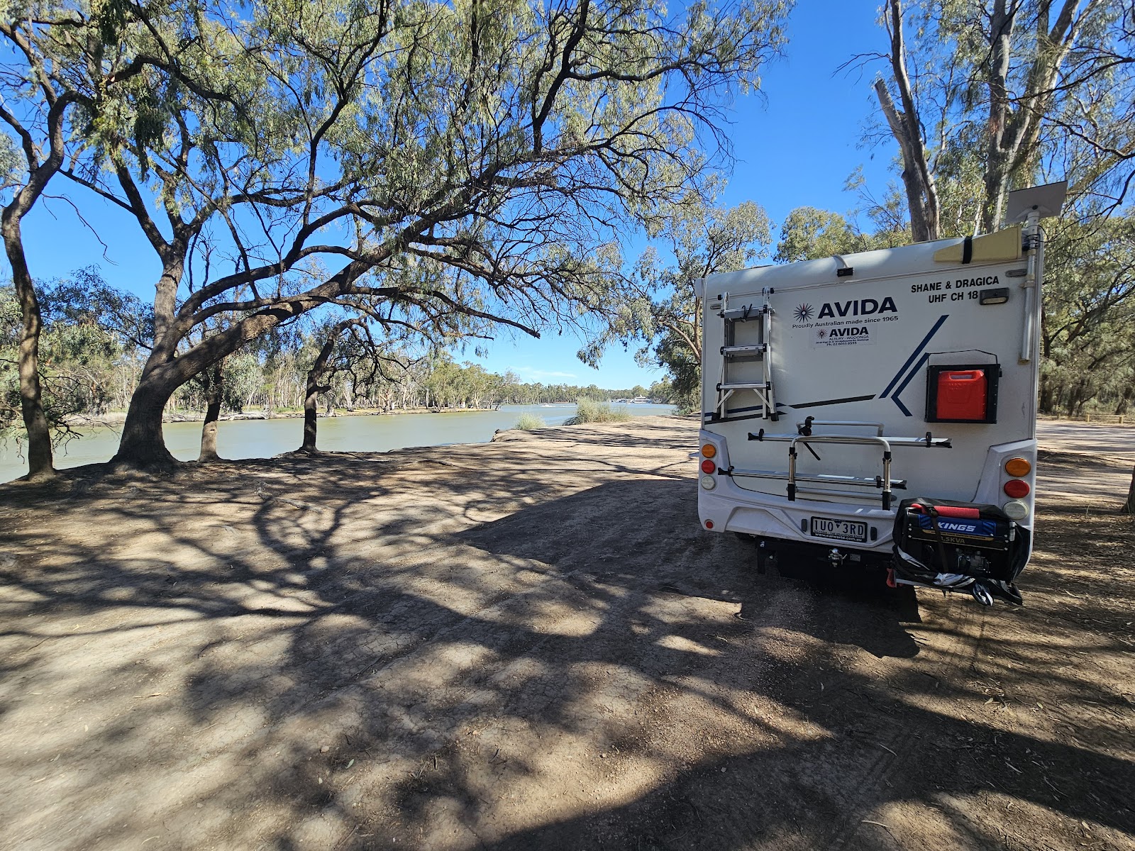 Free camp on the river 5