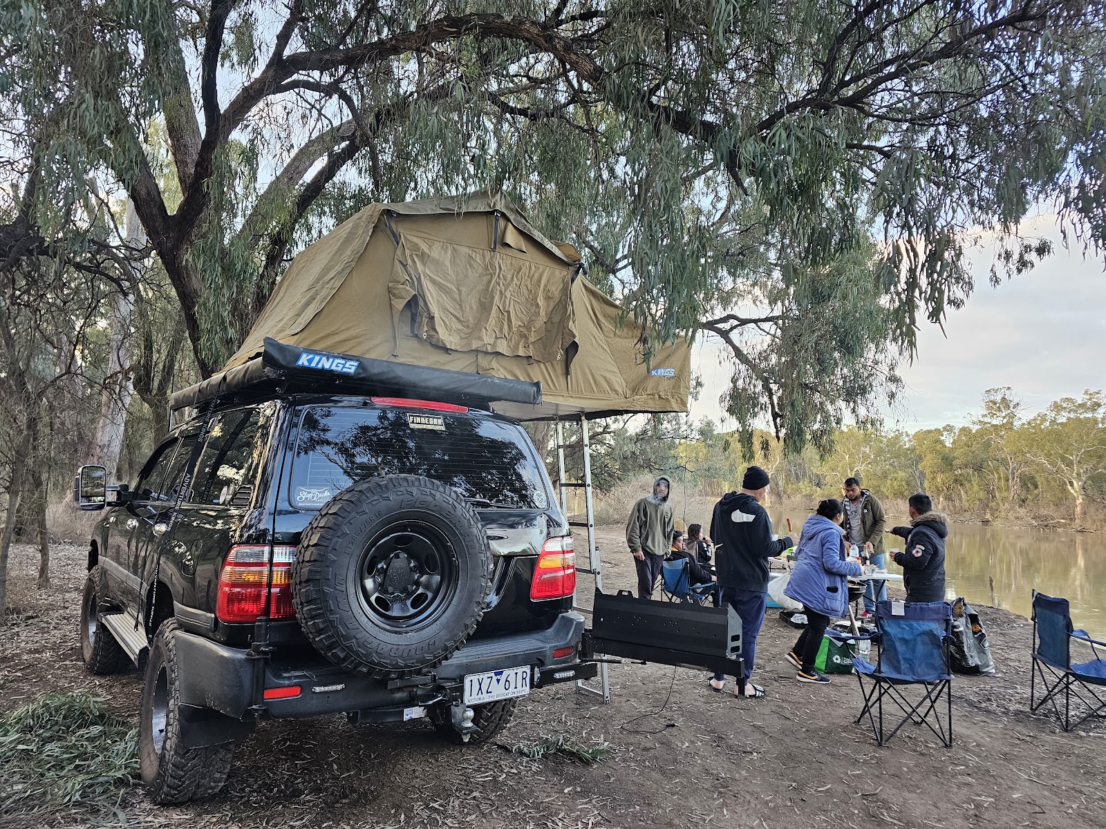 Free camp on the river 8