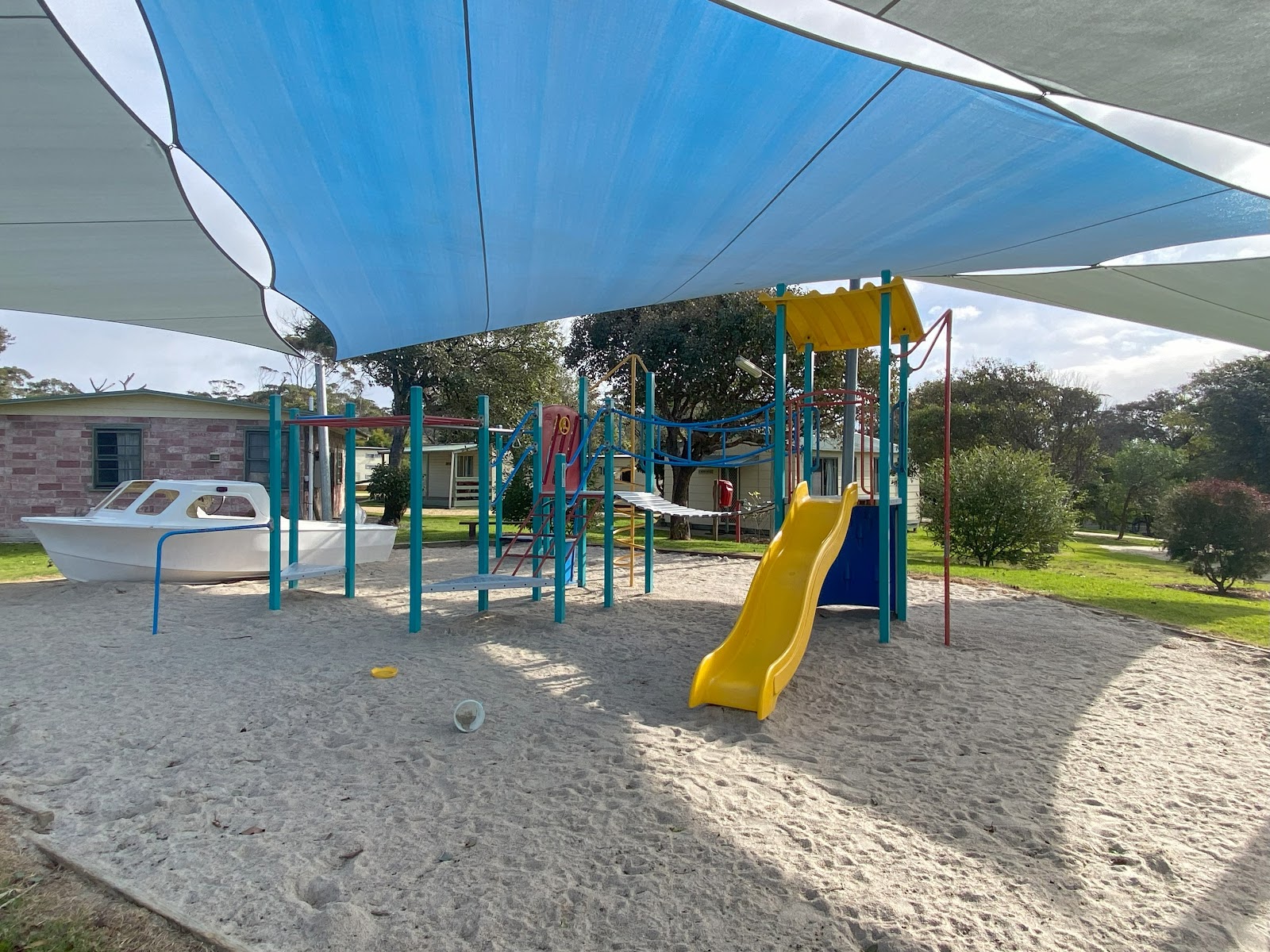 Lake Tyers Camp and Caravan Park 2