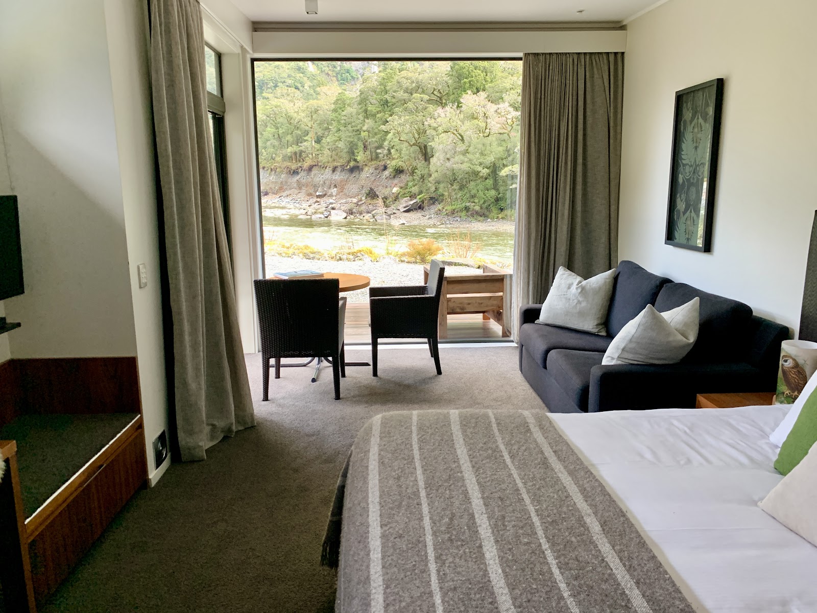 Milford Sound Lodge - Campervan Park 2