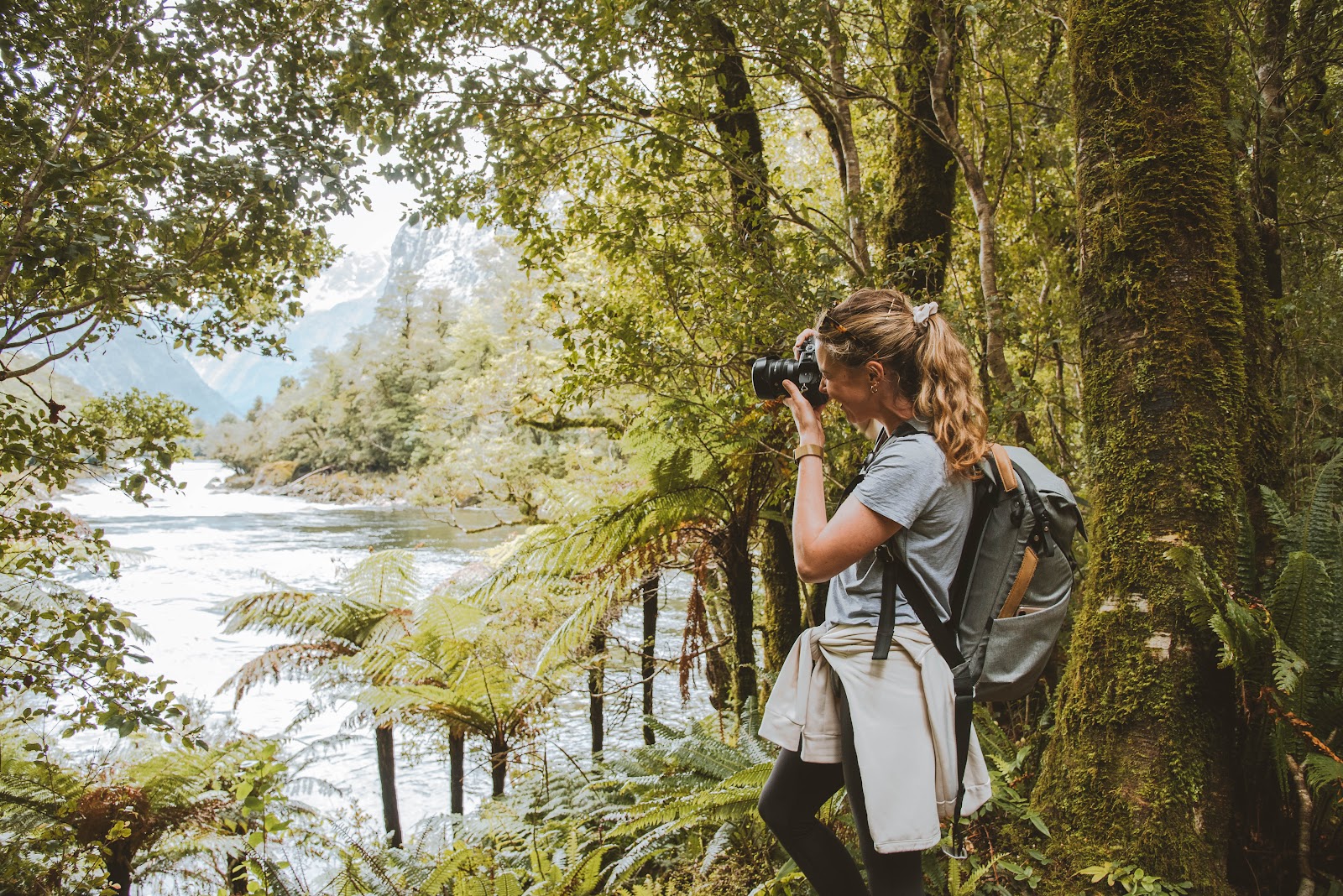 Milford Sound Lodge - Campervan Park 9