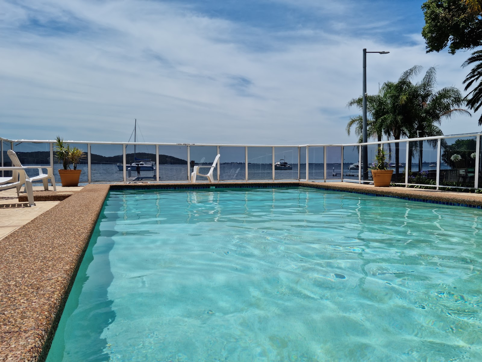 Paradise Palms Caravan Park Carey Bay 2