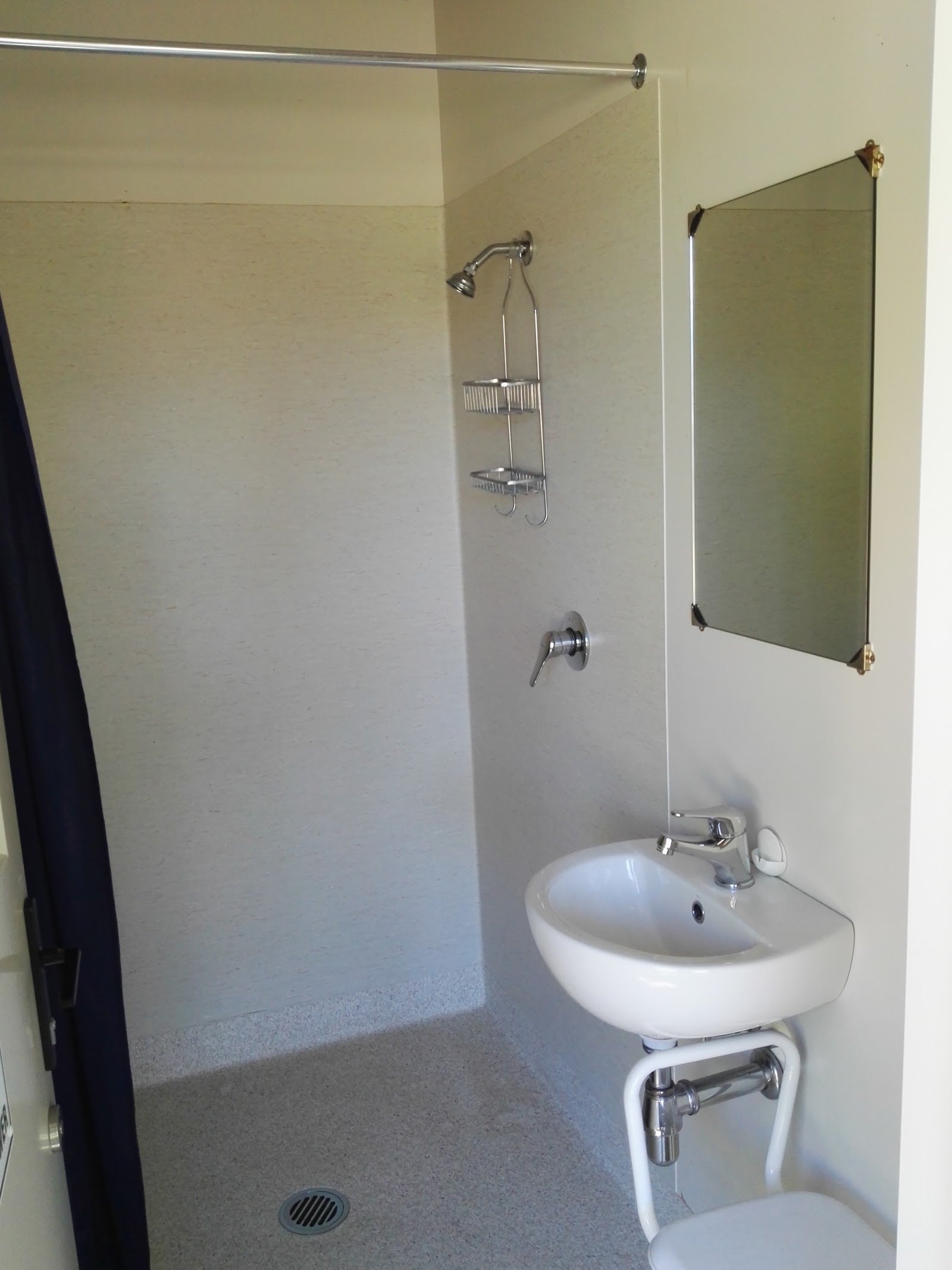 Queen Street Holiday Park 8