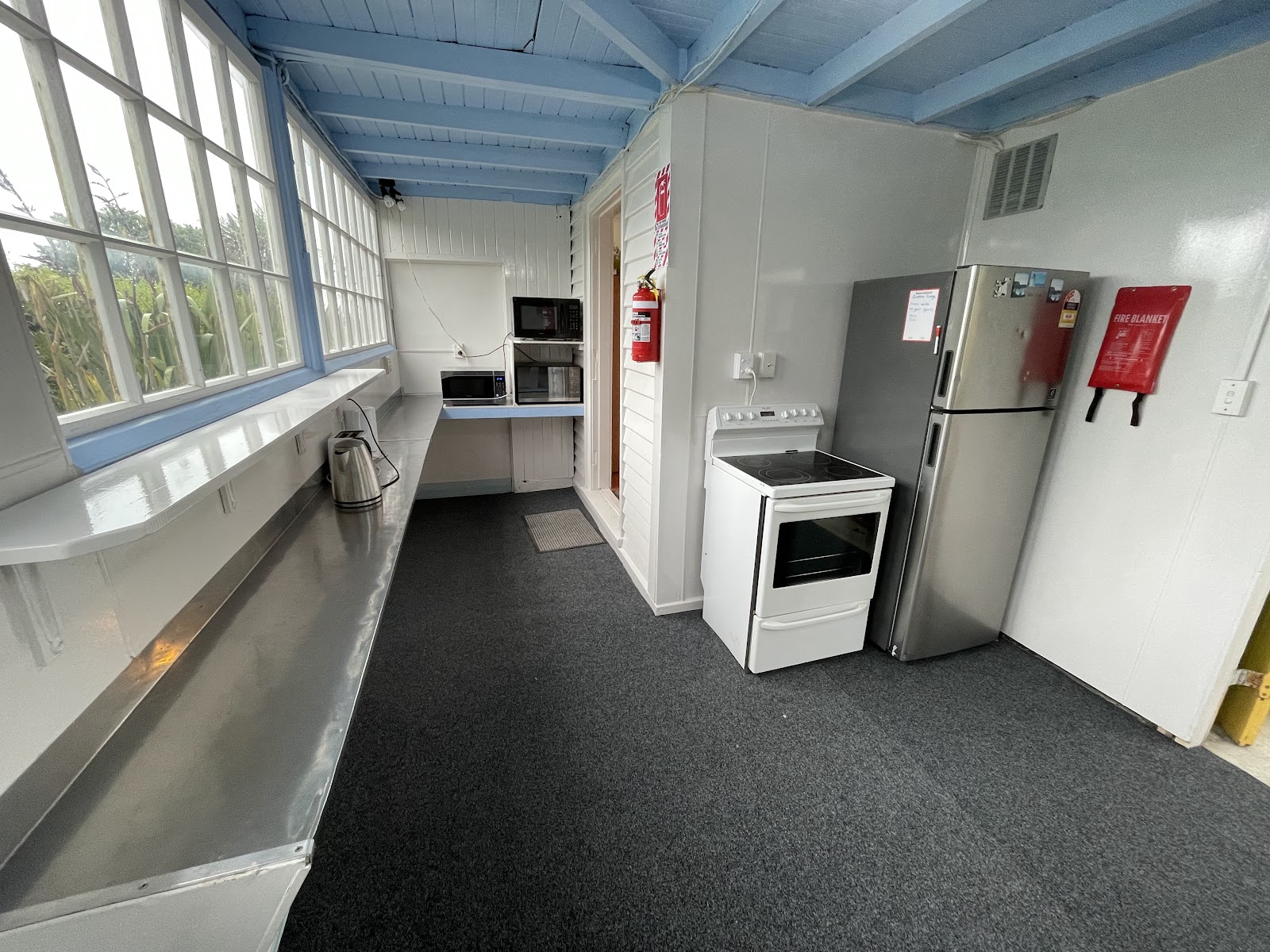 Rapahoe Beach Holiday Park 4