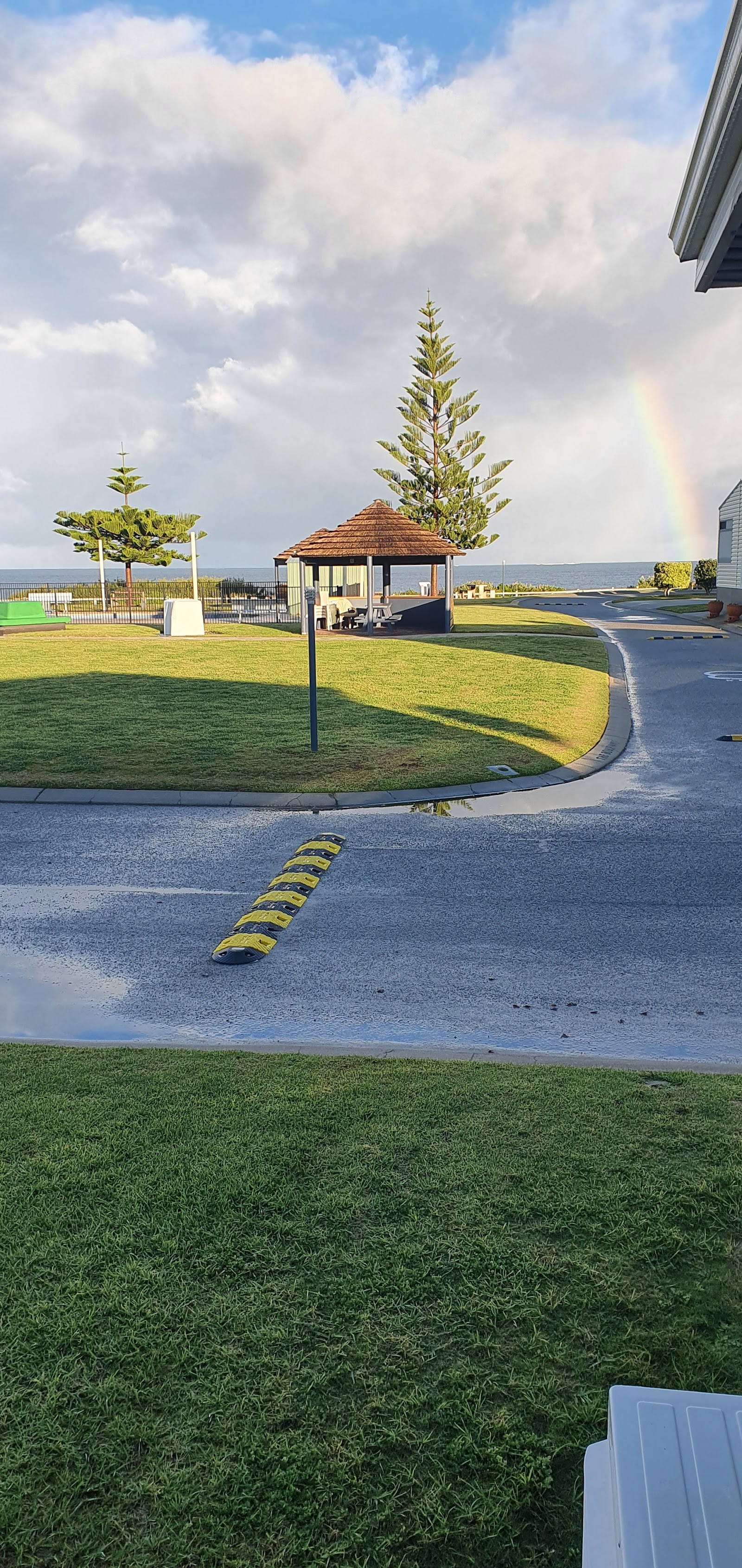 Seabird Caravan Park 10