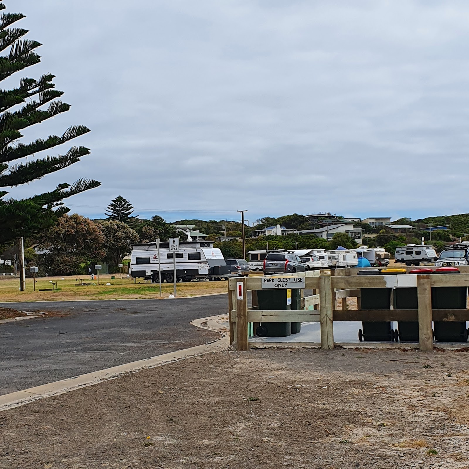 Southend Tourist Park - Caravan Park 10