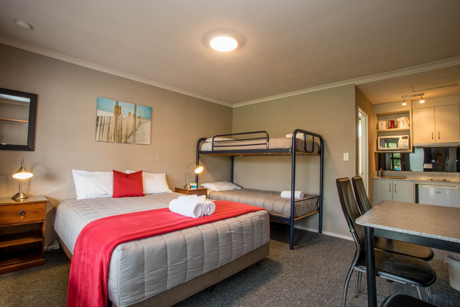 Te Anau Top 10 Holiday Park 6