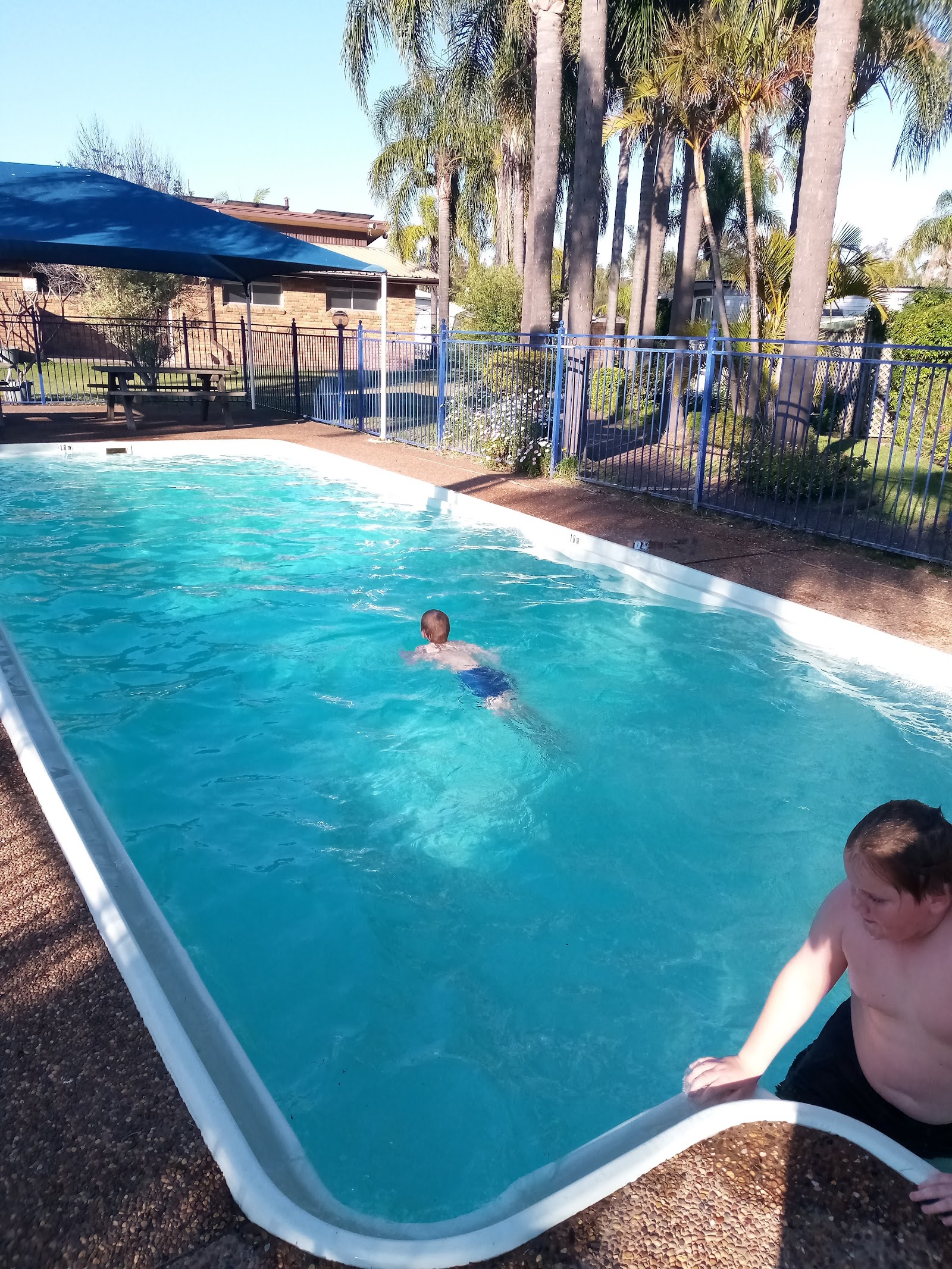 Teralba Lakeside Caravan Park 2