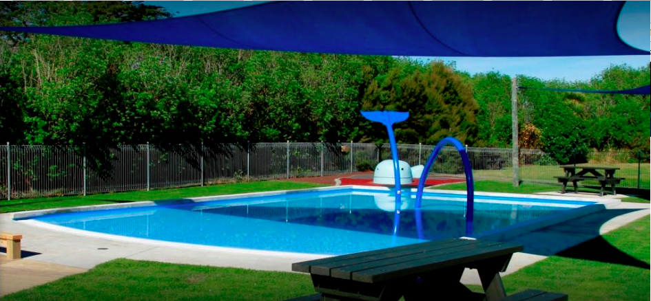 Waikuku Beach Holiday Park 3